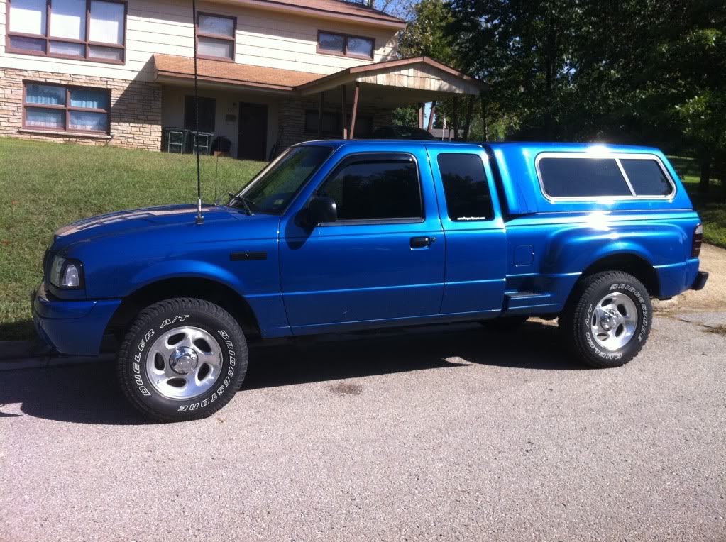 2000 Ford ranger with camper shell #10