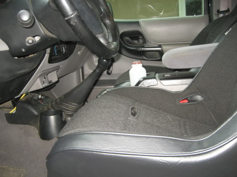 Name:  Seatsandconsole030.jpg
Views: 356
Size:  86.9 KB