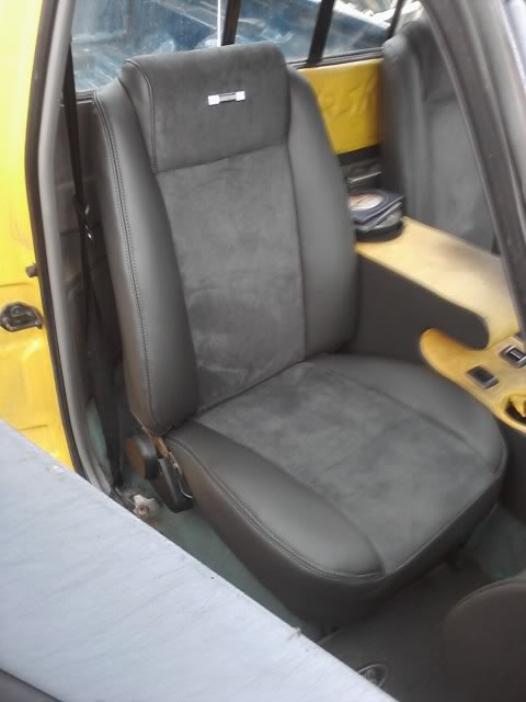 Does ford explorer have bucket seats #7