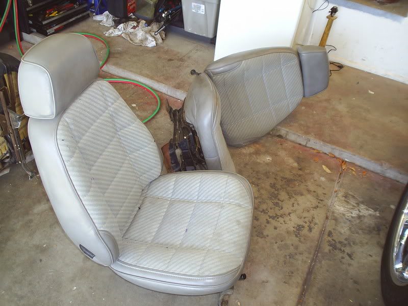 Bucket seats --> Bench Seat (no dial) - Ranger-Forums - The Ultimate